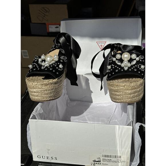 G by Guess Womens Razzle Open Toe Casual Platform Sandals, Black Satin, Size 7 M - Picture 6 of 9